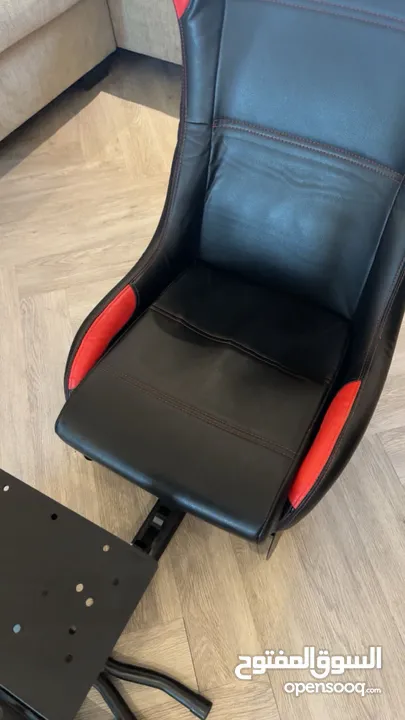 Steering wheel stand