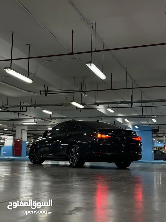 Lexus Es300h 2019 Executive Premium Sedan Black Edition Package