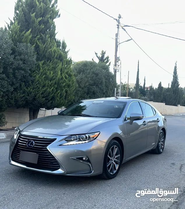 لكسز es300h بالكرتونة كرت ابيض للبيع المستعجل بسعر حرق