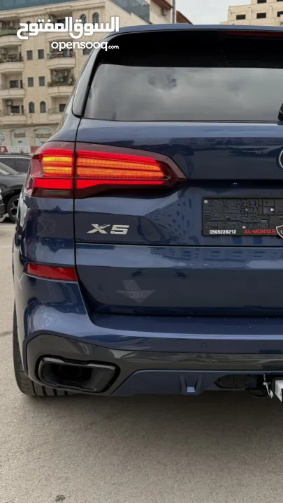 BMW X5 ترخيص 2022 ص محرك 3000 هايبرد plug in/يقطع على الشحنه 80 كيلو متر 399 حصان