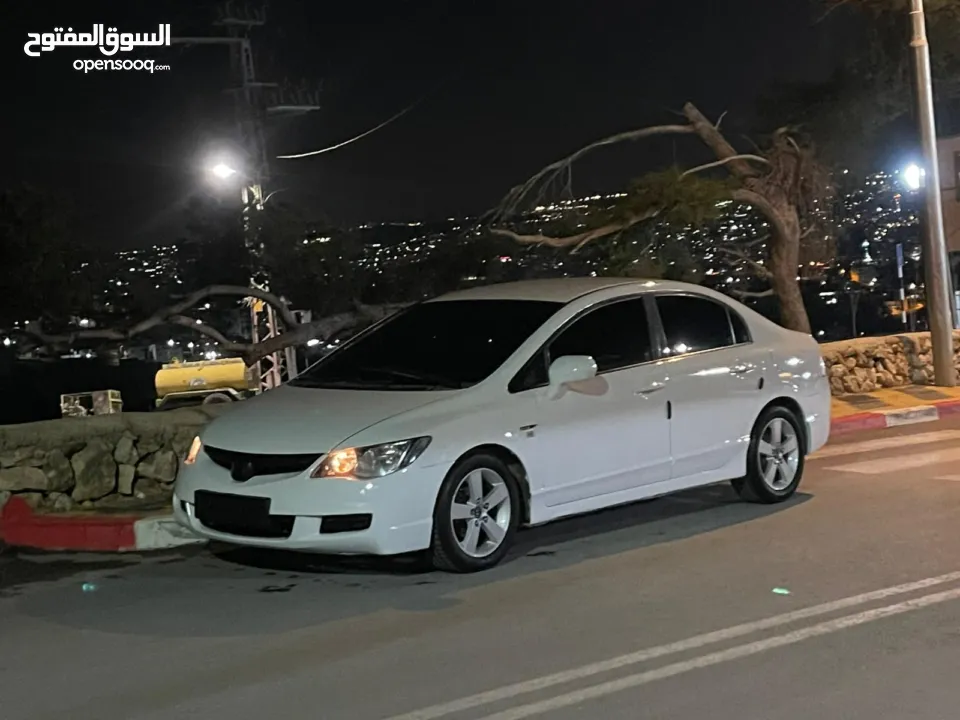 هونداي اكسنت 2016 اصل كوري عدد 2 لون ابيض ولون فضي / وبيكانتو 2019 /هوندا سيفيك 2008