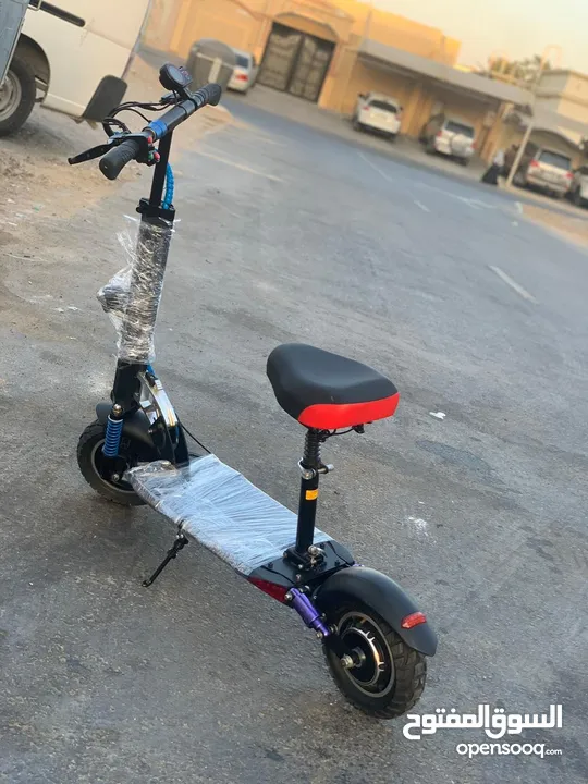 Crony electric scooter