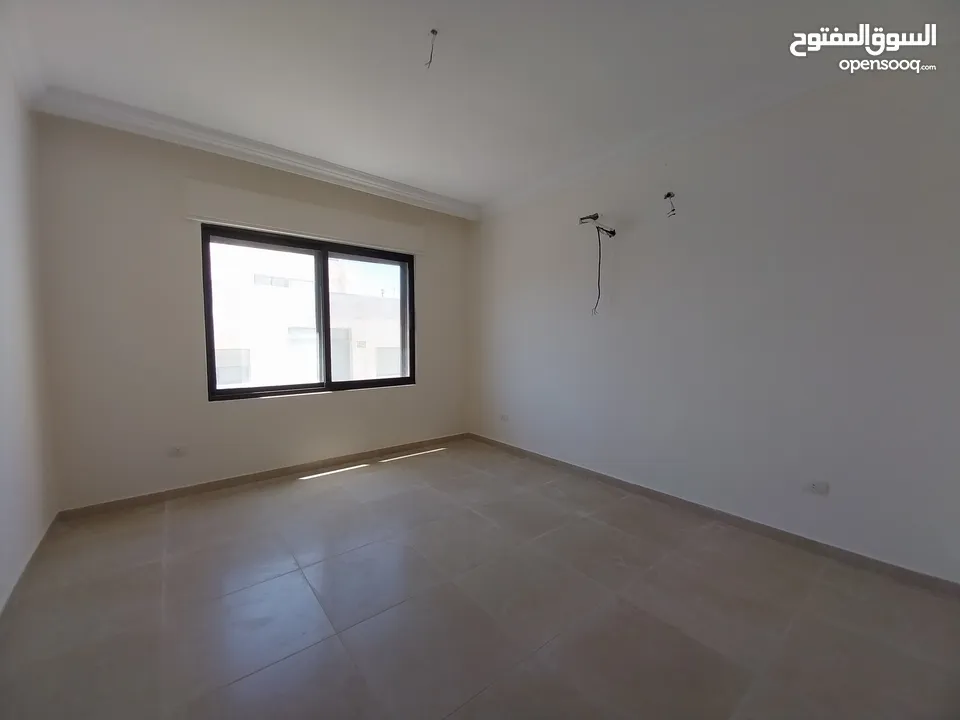 شقه للايجار في منطقه دير غبار ( Property 33728 )-174890882
