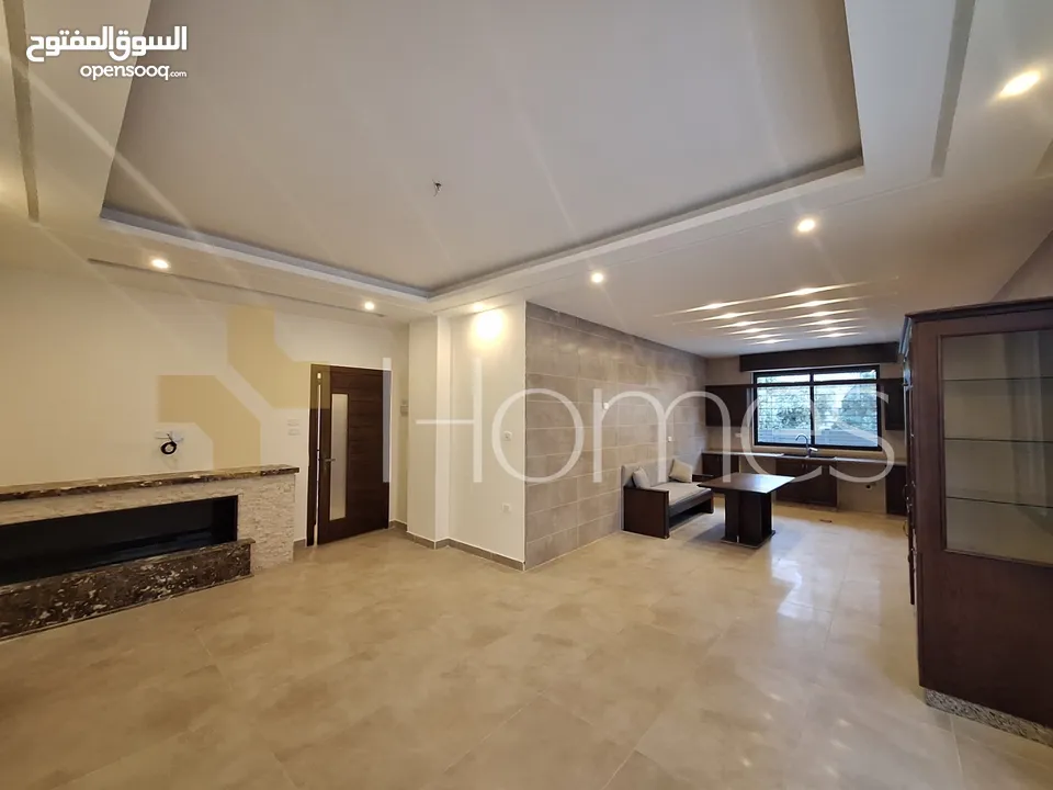 شقة ارضية مع حديقة للايجار في ضاحية الامير راشد