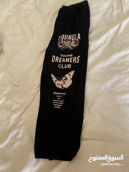 YOUNGLA - YOUNG DREAMERS CLUB - Sweatpants