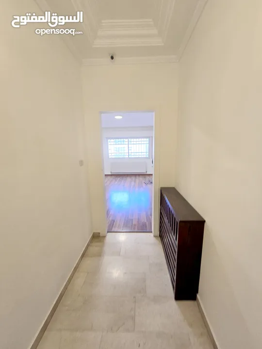 ارقى مناطق دير غبار شقة للبيع مميزة مساحة 205 متر طابق اول