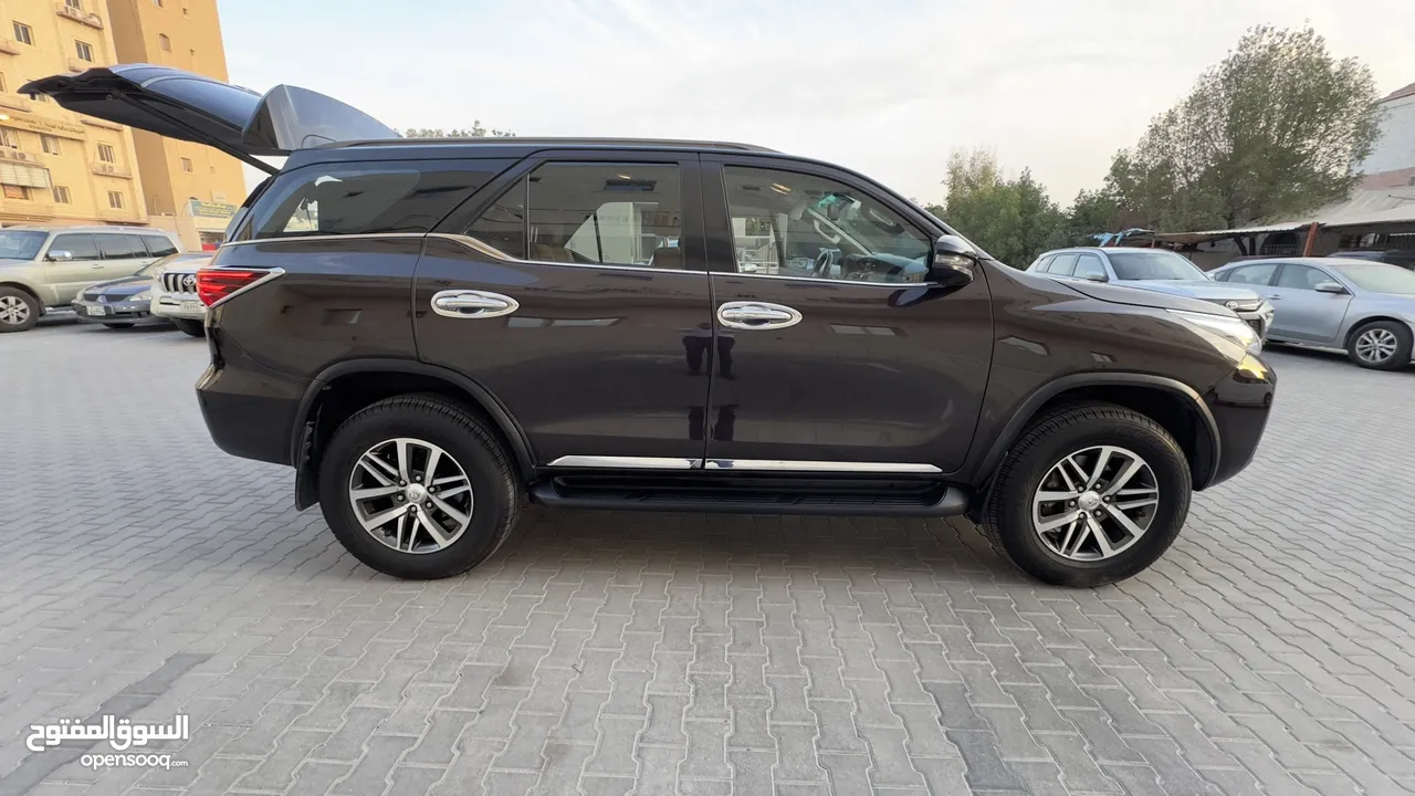 Toyota Fortuner 2019