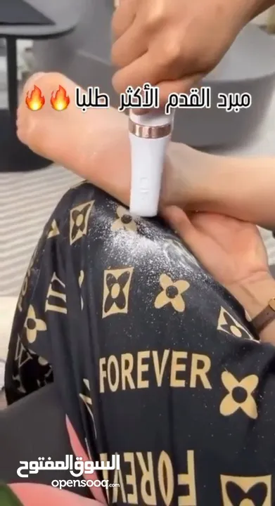 مبرد القدم الكهربائي ( شحن ) فلوليس الخرافي يزيل على الفور الجلد الجاف والميت غير المريح من الكعب