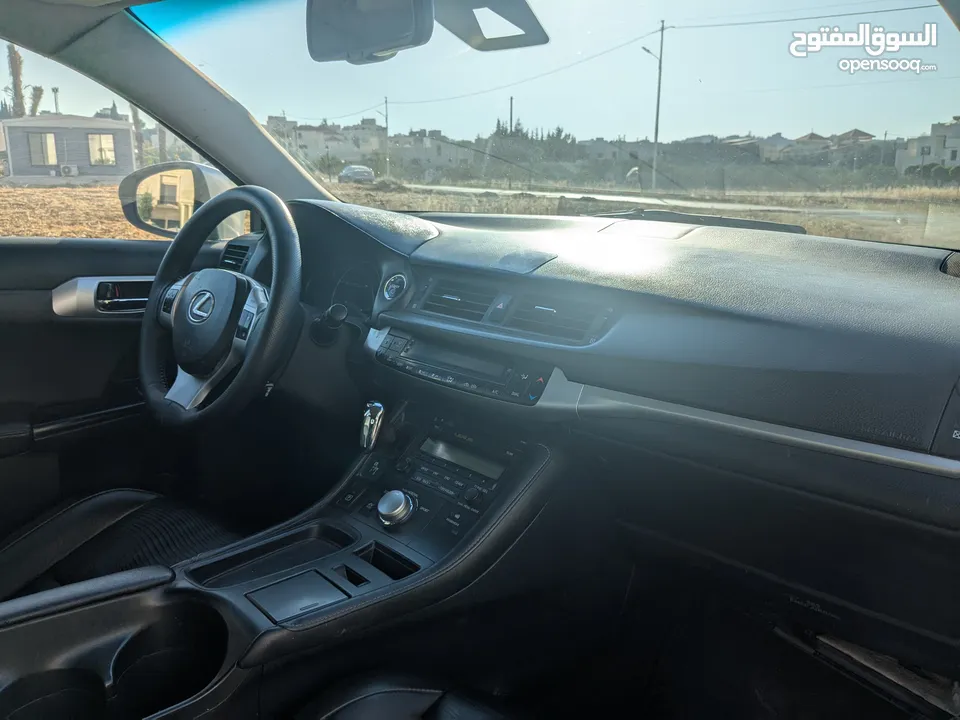 Lexus CT200 Hybrid لكزس ممشى 120,000 ميل للبيع كاش