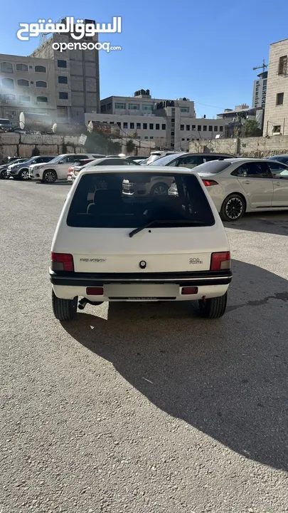 بيجو 205 -