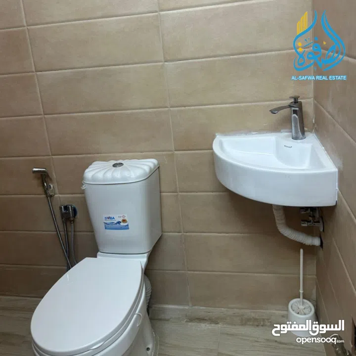 استديو مميز مفروش للايجار ضاحيه الريحان قرب الاستشاري