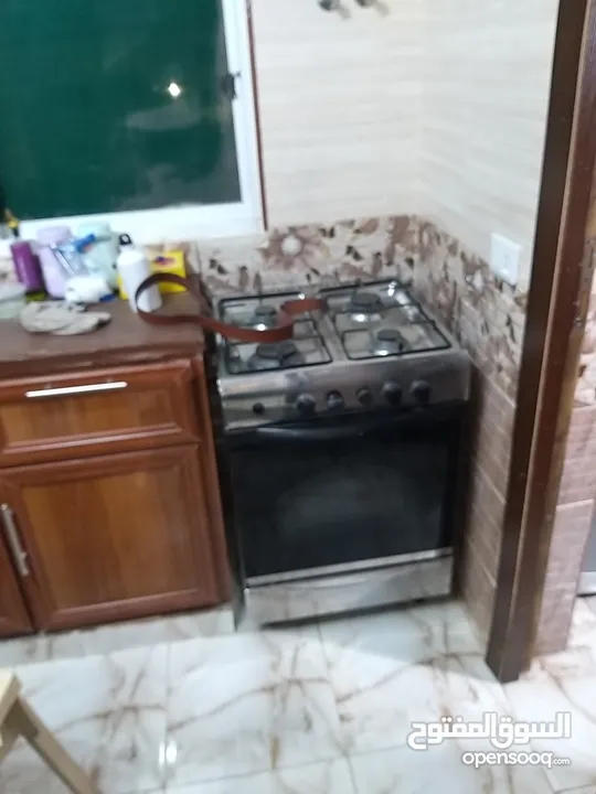 عفش بيت مستعمل استعمال بسيط شبه الجديد البيع بداعي السفر