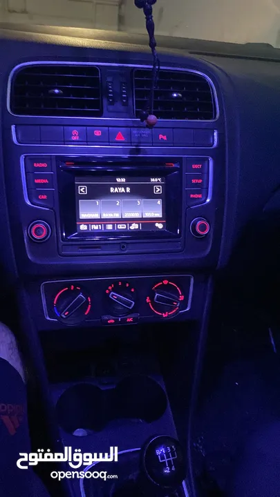 بولو انتاج وترخيص 2015 ماتور 1200 TSI  جير عادي قطارة بالمصروف لعبة بوضع الشركة