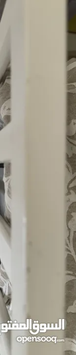 سرير أطفال خشب  baby crib