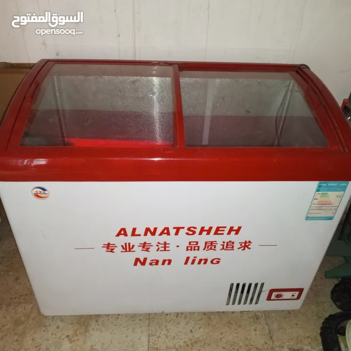 فريزر عدد 2 للبيع لعدم الاستخدام