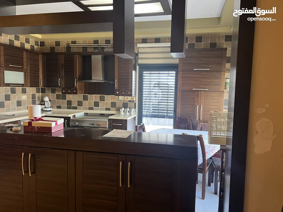 روف للبيع في عين مصباح قرب  مقر الاذاعه والتلفزيون