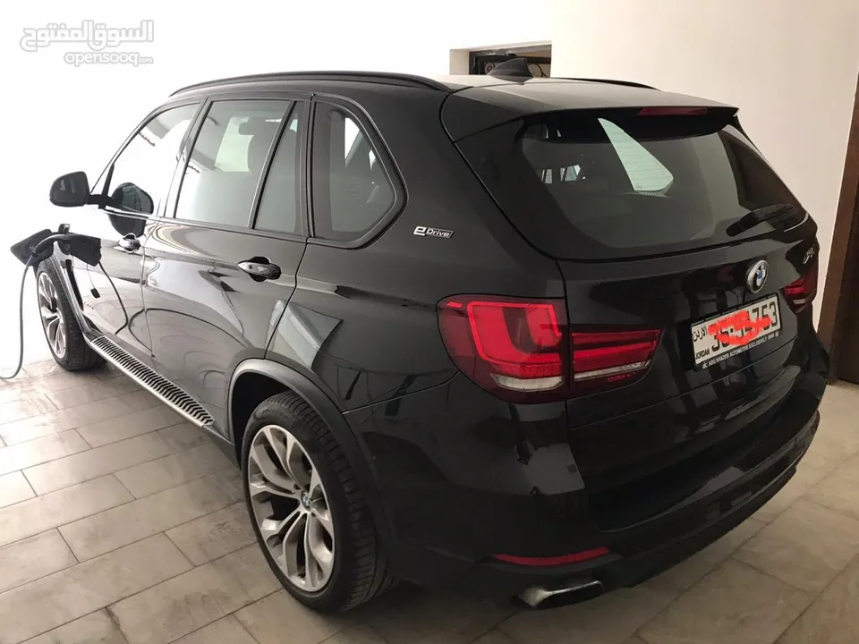 سيارة BMW X5 فل وارد الوكالة plugin