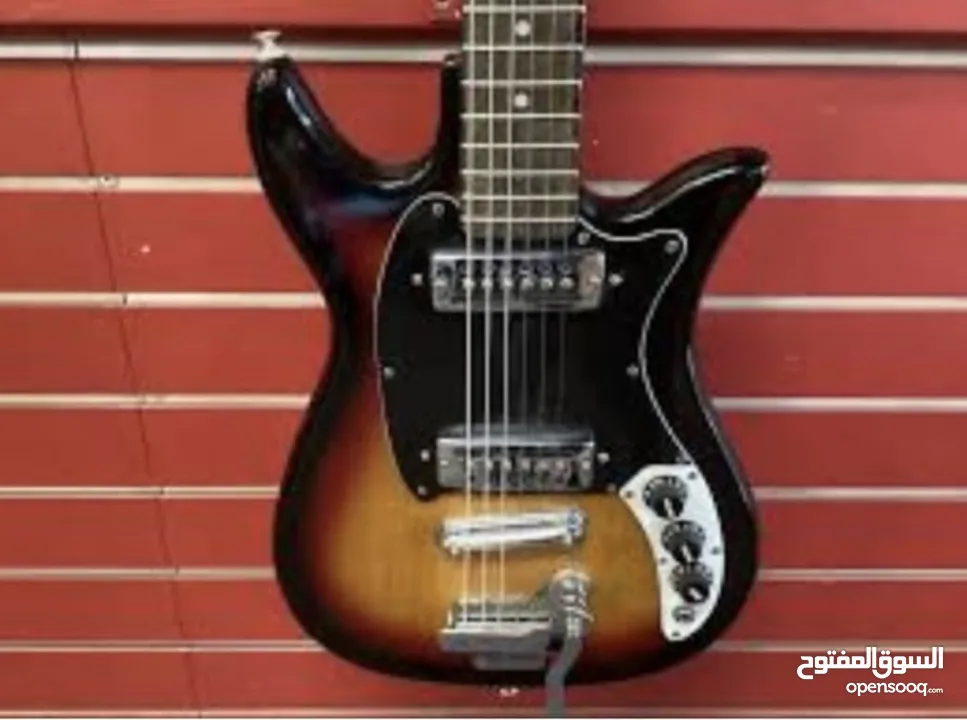جيتار اليكتريك نوع teisco بحاله جيده جدا مع دعسات