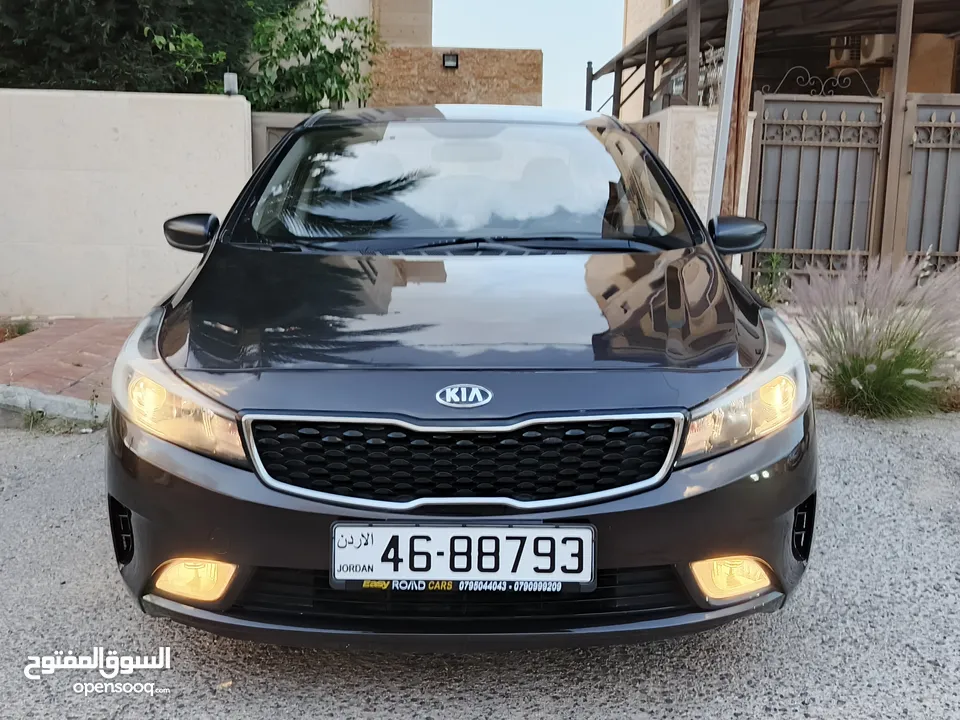 كيا سيراتو موديل 2018 وفل اتوماتيك شاشه وكاميرا بني مميز كاش او اقساط
