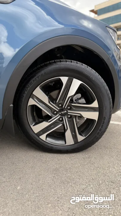 كيا سورينتو بزنز ترخيص 2023 محرك 1600 هايبرد   240 حصان دفع  4×4