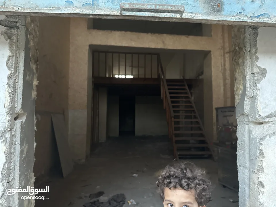 مستودع للايجار الوسط التجاري