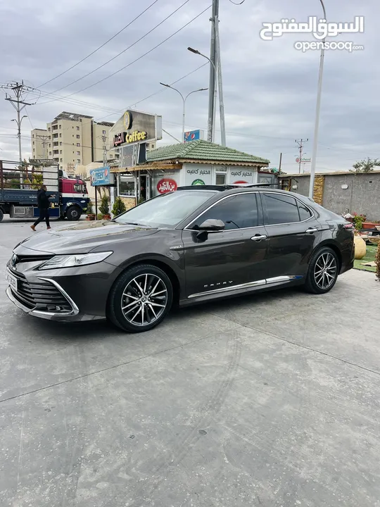 كامري قراندي بنوراما. Toyota Camry GLE Hybrid2021