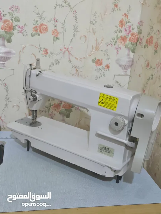 مكينة خياطة (juki)