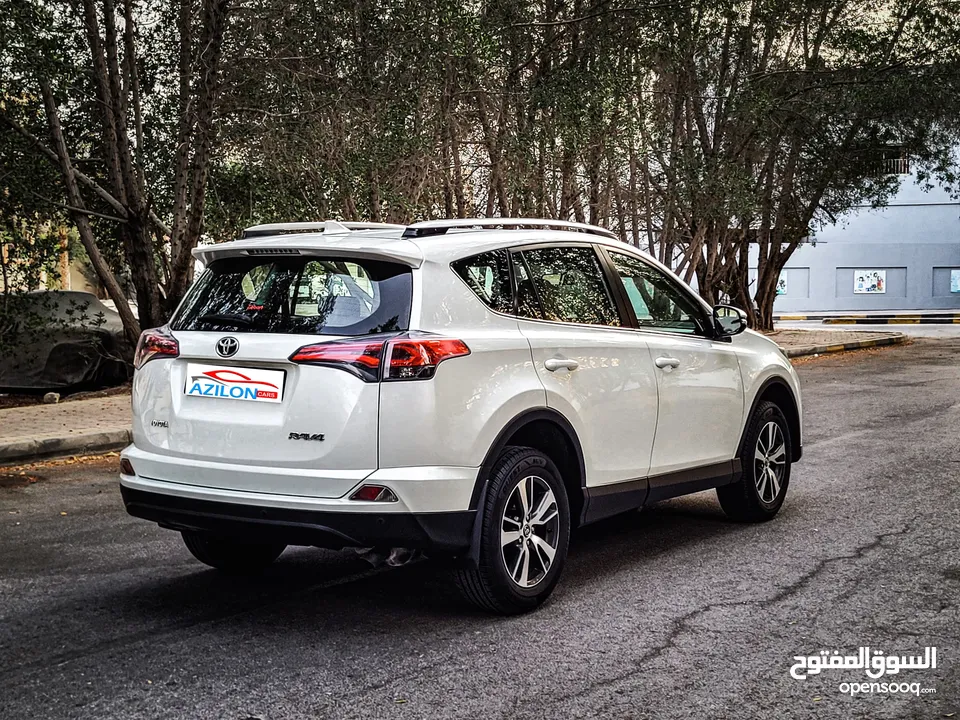 TOYOTA RAV 4 MODEL 2018 MID OPTION SINGLE OWNER NO REPAINT FULL COVER INSURANCE FAMILY USED