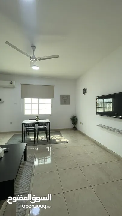 شقة جميلة مؤثثه بالكامل للايجار fully new furnished apartment for rent