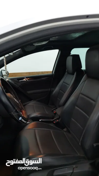 Golf GTI 2012 للبيع ماشية 20 ألف كيلو 2000 cc بوية شركة بحالة الوكالة ايد 0