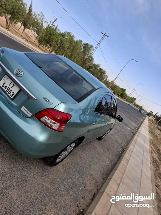 تم تخفيض السعر للبيع تويوتا يارس 2009 Toyota yaris 2009 غير قابل للتفاوض