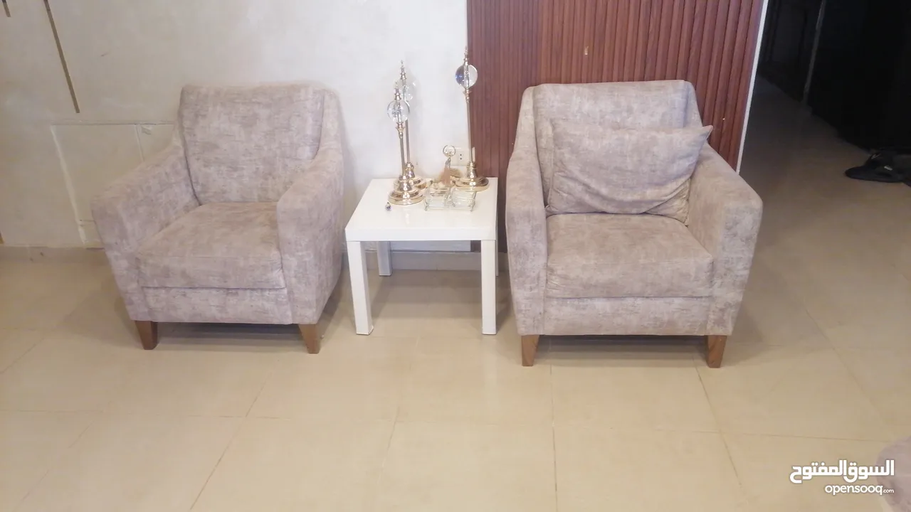 حماصه مستعمل للبيع وغرفه نوم وطقم كنب