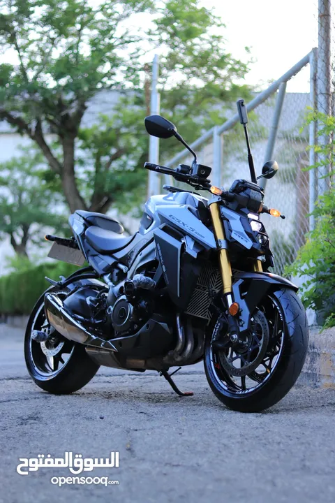 دراجة  سوزوكي GSX-S1000 للبيع
