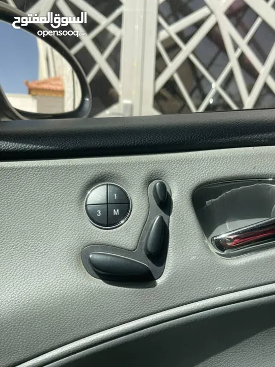 مرسيدس 350 CLS  موديل 2006 بحالة الوكالة          .......              ....