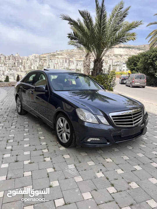 Mercedes e200 للبيع
