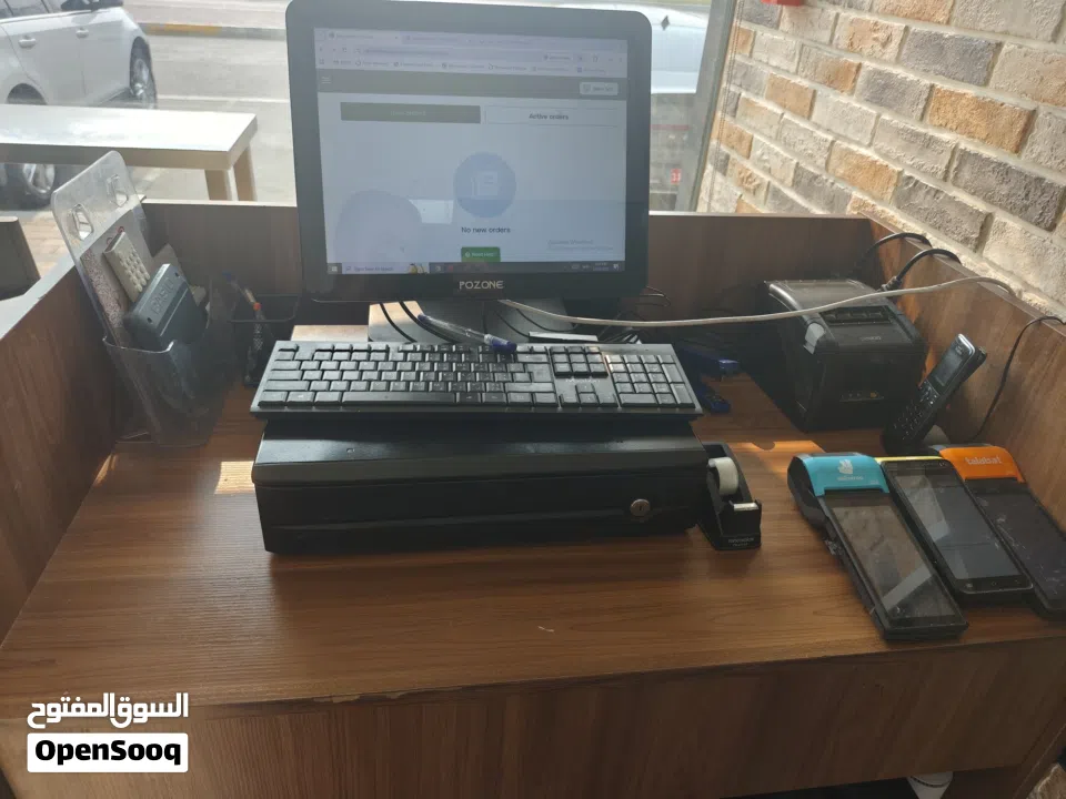 مطعم بيتزا وباستا للبيع