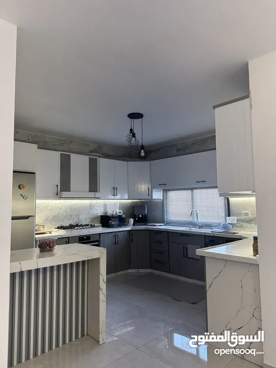 شقة سكنية - اريحا شارع عمان