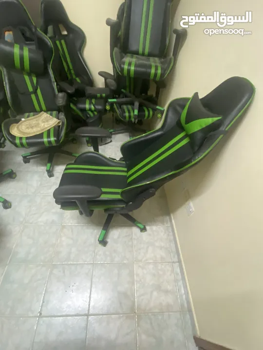 Stored gaming chair for two months 8 pieces available  كرسي قيمنق مخزن لمدة شهرين ثمنية قطع متاحة