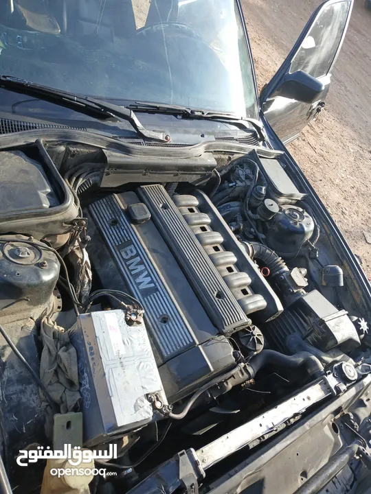 bmw E-34  520 للبيع