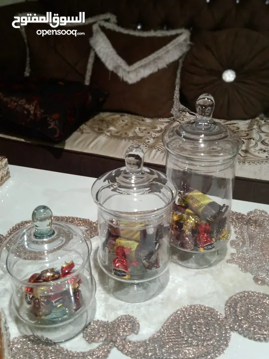 أطقم سفرة بورسلان ماركات عالمية .جديد. الوان متعددة وراقية