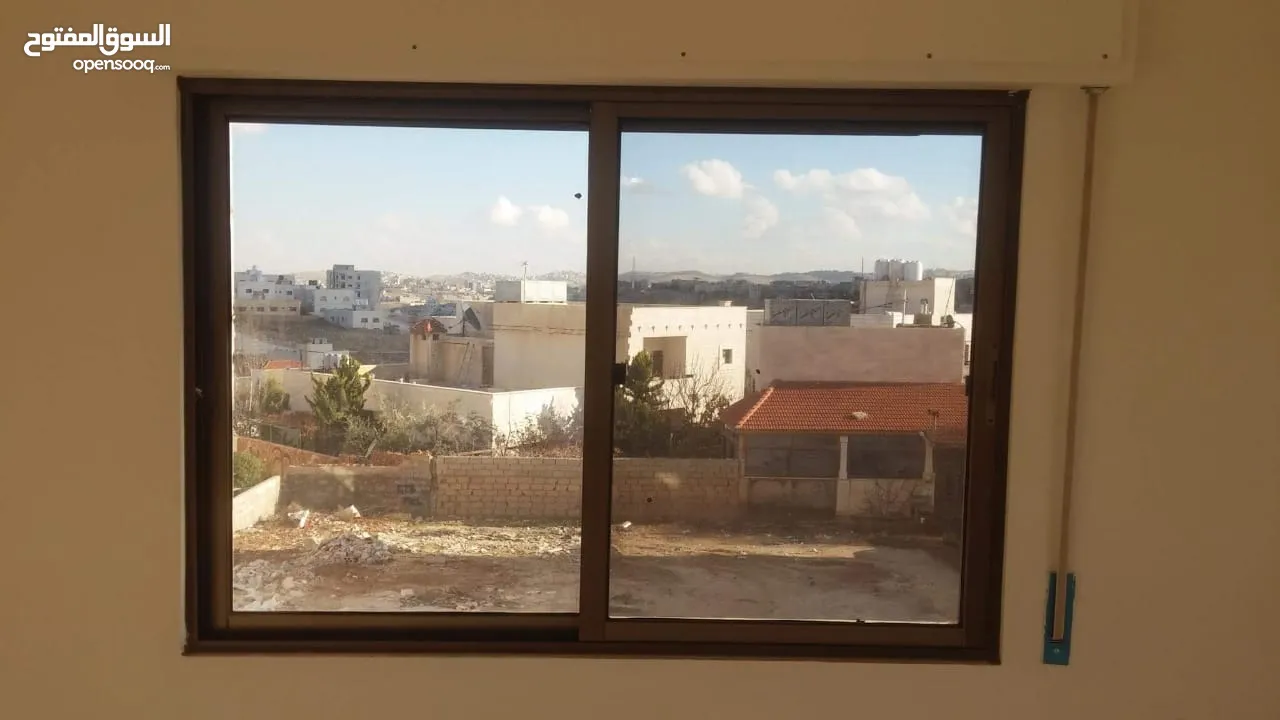 شقة طابقية في طبربور - ضاحية الصفا
