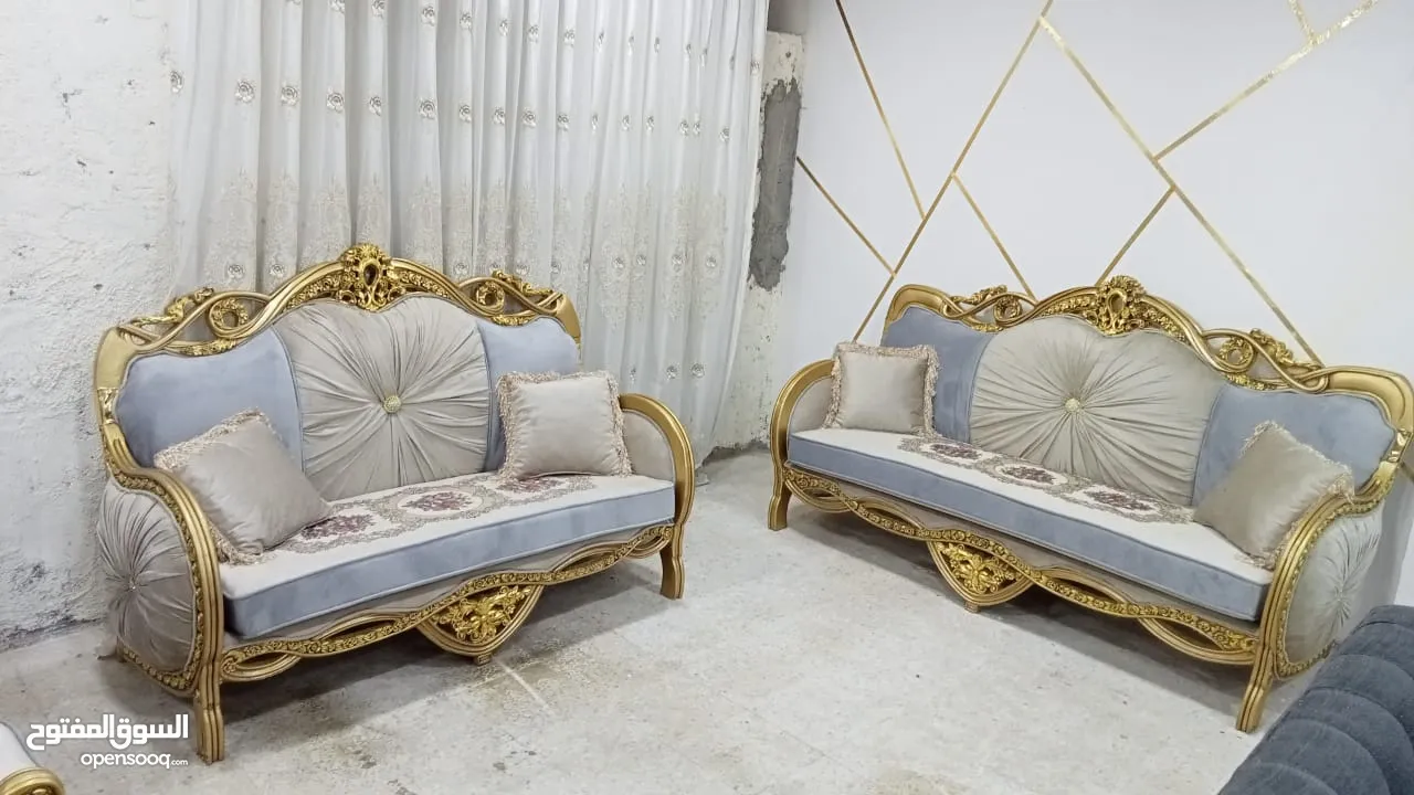 طقم كورنر خشب قراط ولاتيه مكفول سنتين اسفنج ضغط قماش وتر بروف. 6مخدات هدية  بفة لكل طقم كن