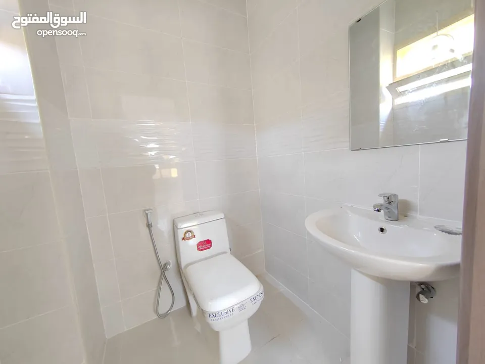 فيلا للايجار منطقه الزاهيه