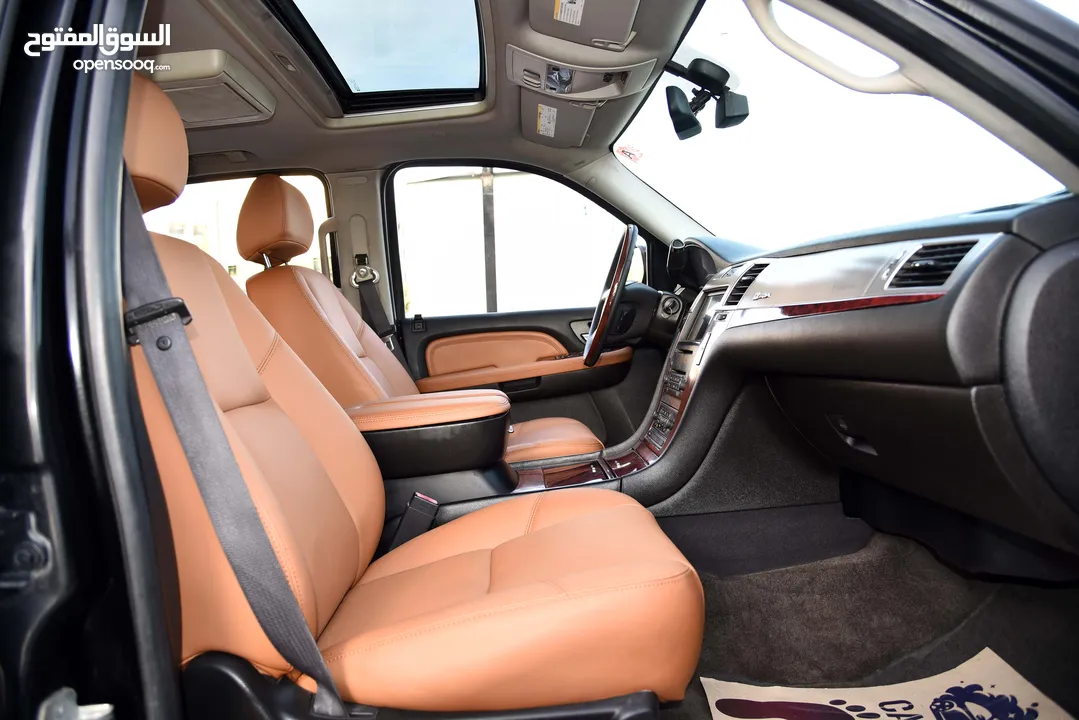 كاديلك سكاليد بلاتينيوم هايبرد بحالة ممتازة Cadillac Escalade Hybrid 2009