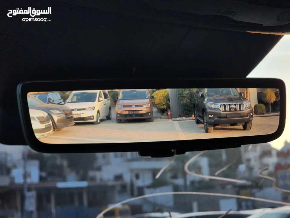 كيا سورنتو هايبرد ترخيص 2023  ماتور 1600 هايبرد/240 حصان 180 بنزين 60 كهرباء/