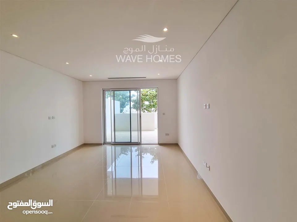 Stunning Marina View 1BHK Apartment in Al Mouj