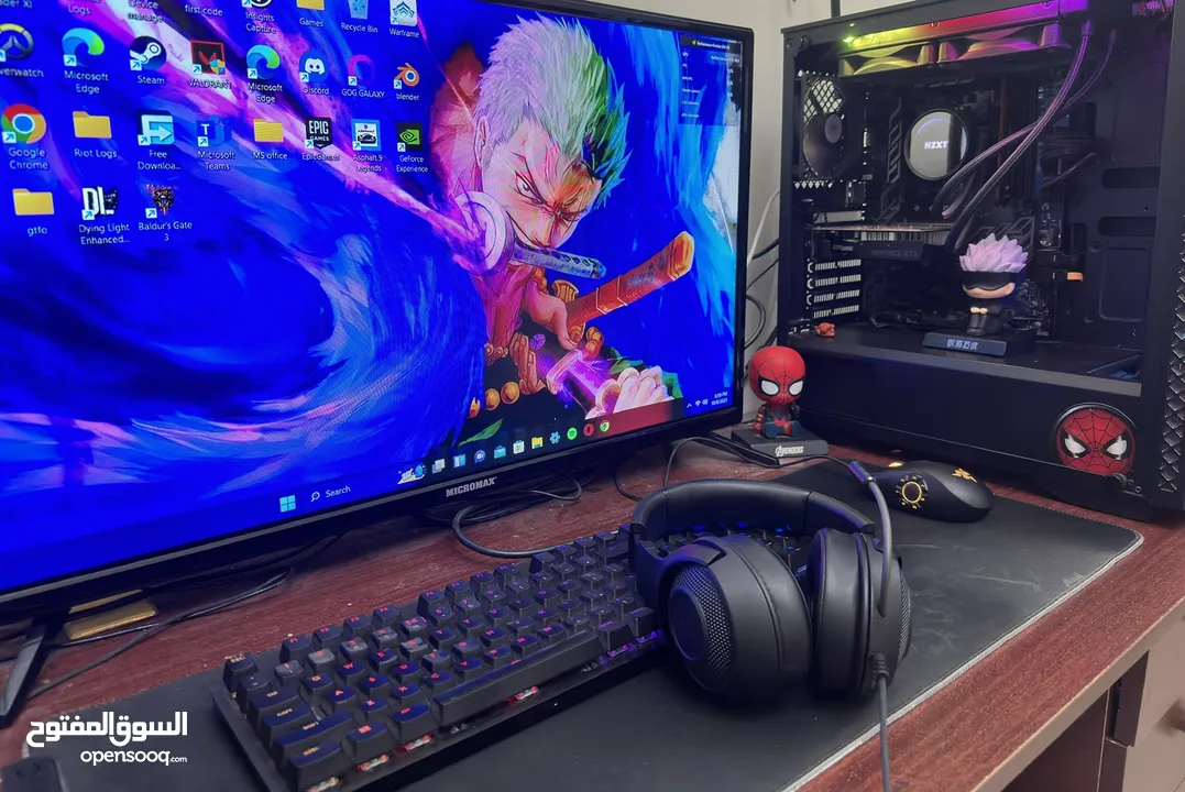 Gaming PC with Free Monitor, keyboard, mouse and headphones