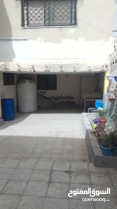عماره ثلاث طوابق كامله البيع (السعر قابل للتفاوض) تعال واتفرج ارقام التواصل