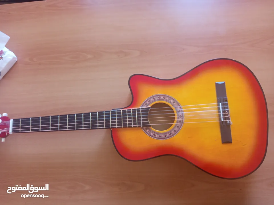 جيتار للبيع بحاله جيده جدااا