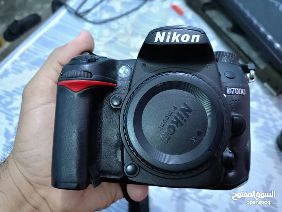 كاميرا نيكون d7000